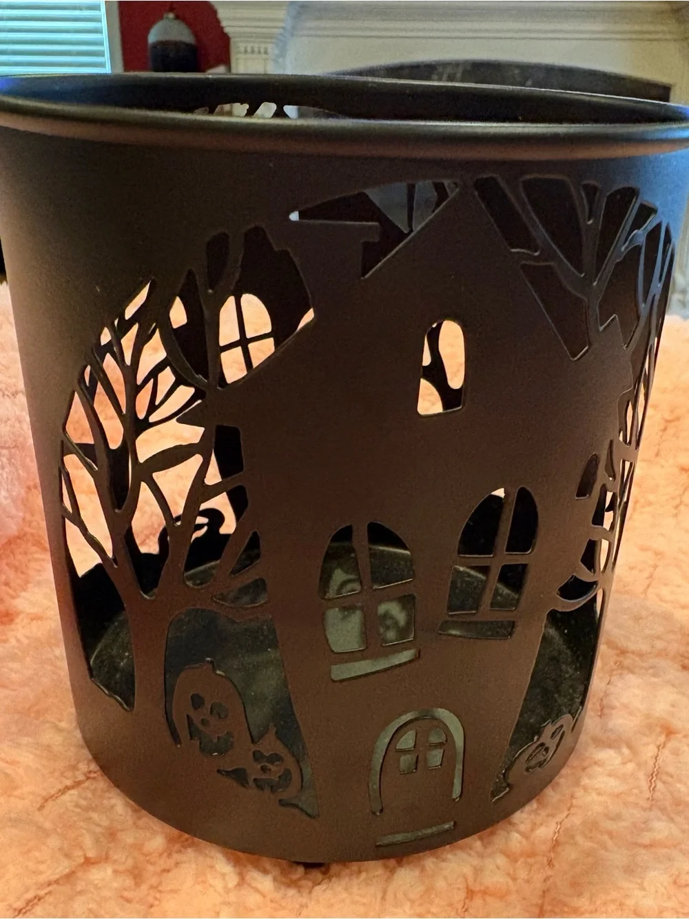 Yankee Candle Halloween metal jar candle holder.